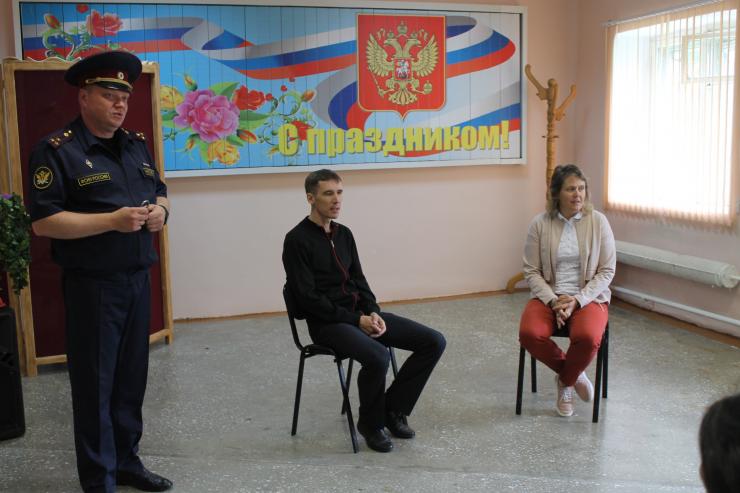 В Томской воспитательной колонии № 2 состоялась встреча осужденных с динамовской олимпийской чемпионкой Натальей Барановой