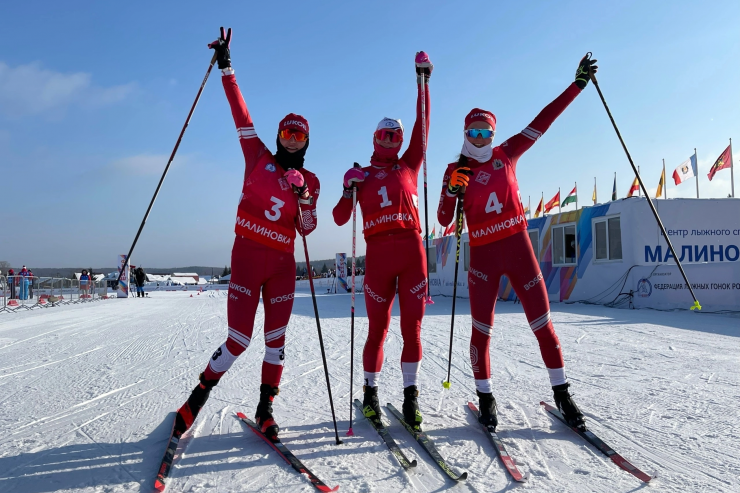 Динамовская лыжница Наталья Непряева одержала победу в спринте на «Чемпионских высотах»