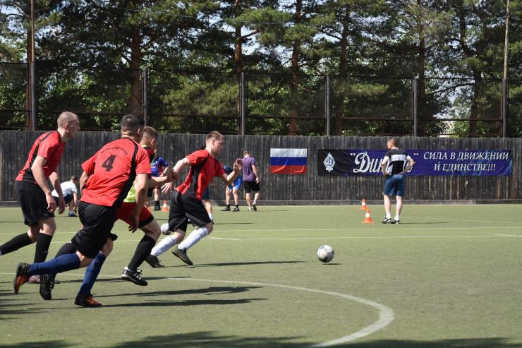 В Омске состоялся первый этап динамовских соревнований по мини-футболу 