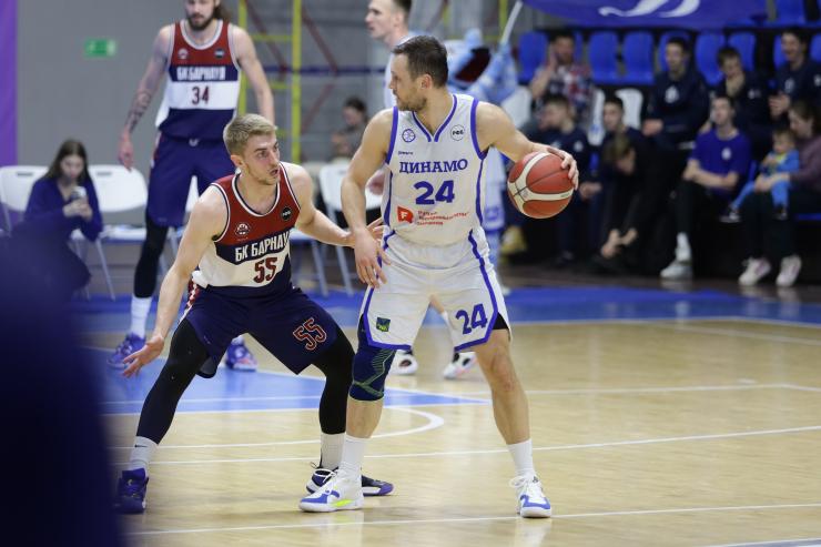 Приморские динамовцы уверенно выиграли у «Барнаула» в баскетбольной Суперлиге